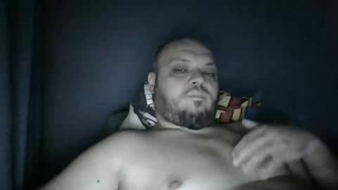 Snapshot of glusgan chatting on 09/09/25, 12:10 Your boy online show from 09/09/25, 12:10