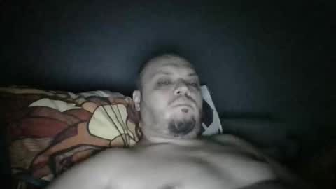 Snapshot of glusgan chatting on 09/21/25, 07:26 Your boy online show from 09/21/25, 07:26