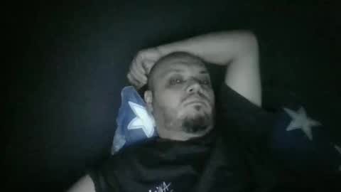 Snapshot of glusgan chatting on 10/23/25, 11:03 Your boy online show from 10/23/25, 11:03