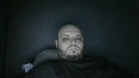 Snapshot of glusgan chatting on 02/01/26, 08:40 Your boy online show from 02/01/26, 08:40