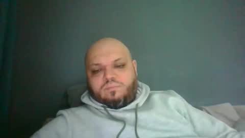 Snapshot of glusgan chatting on 02/09/26, 09:13 Your boy online show from 02/09/26, 09:13