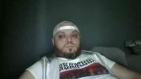 Snapshot of glusgan chatting on 02/17/26, 11:07 Your boy online show from 02/17/26, 11:07