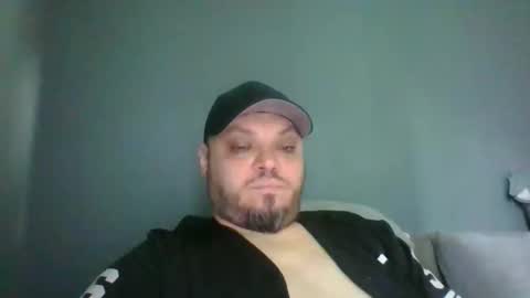 Snapshot of glusgan chatting on 03/16/26, 07:45 Your boy online show from 03/16/26, 07:45