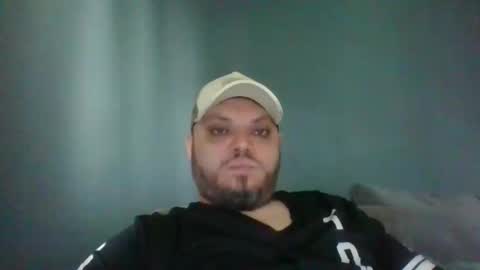 Snapshot of glusgan chatting on 03/23/26, 09:46 Your boy online show from 03/23/26, 09:46