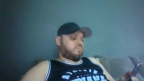 Snapshot of glusgan chatting on 04/06/26, 07:09 Your boy online show from 04/06/26, 07:09