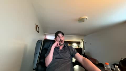 gmang4242 online show from 02/26/26, 06:29