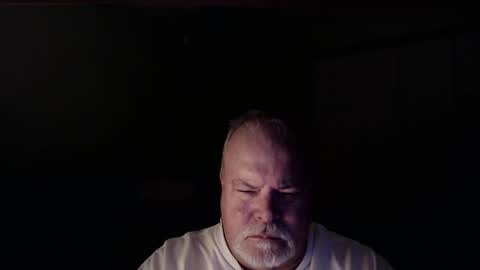 Snapshot of gmctruckguy chatting on 02/01/26, 01:48 gmctruckguy online show from 02/01/26, 01:48