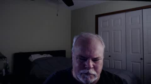 Snapshot of gmctruckguy chatting on 02/28/26, 07:15 gmctruckguy online show from 02/28/26, 07:15