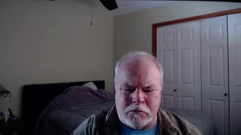 Snapshot of gmctruckguy chatting on 03/02/26, 03:52 gmctruckguy online show from 03/02/26, 03:52