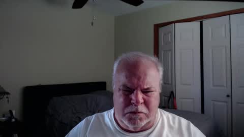 Snapshot of gmctruckguy chatting on 04/26/26, 04:26 gmctruckguy online show from 04/26/26, 04:26