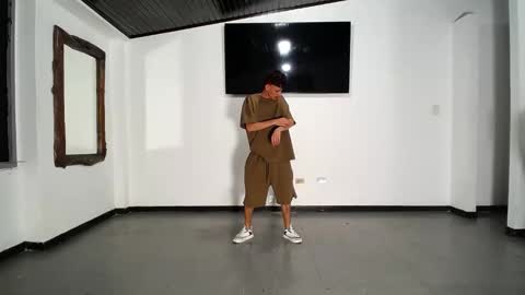 THOMAS AND DAMIAND online show from 09/13/25, 06:18