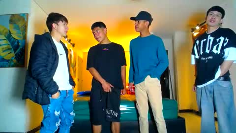 THOMAS AND DAMIAND online show from 06/02/26, 12:40