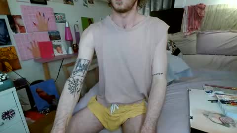 Snapshot of gnickname chatting on 05/27/26, 01:13 gnickname online show from 05/27/26, 01:13