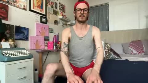 Snapshot of gnickname chatting on 06/30/26, 12:33 gnickname online show from 06/30/26, 12:33