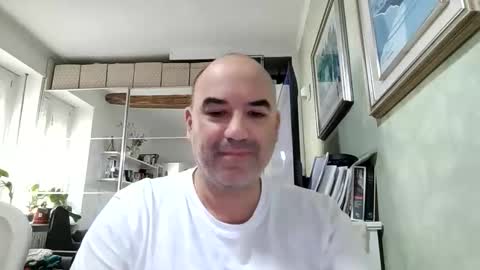 Snapshot of gnoffo77 chatting on 06/05/26, 01:17 Matte online show from 06/05/26, 01:17