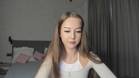 Snapshot of go0d_grl chatting on 11/01/25, 08:38 Lina online show from 11/01/25, 08:38