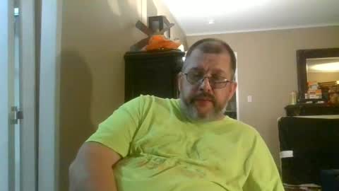 Snapshot of gobey33 chatting on 10/02/25, 03:35 IDKIDCIDGAF online show from 10/02/25, 03:35