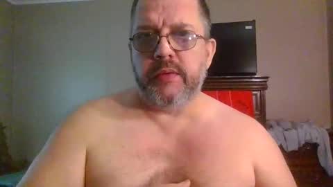 Snapshot of gobey33 chatting on 05/04/26, 02:57 IDKIDCIDGAF online show from 05/04/26, 02:57