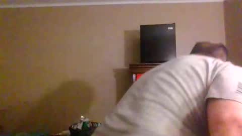 Snapshot of gobey33 chatting on 05/05/26, 03:03 IDKIDCIDGAF online show from 05/05/26, 03:03