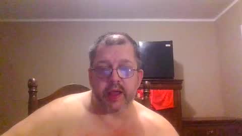Snapshot of gobey33 chatting on 06/01/26, 06:15 IDKIDCIDGAF online show from 06/01/26, 06:15
