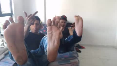 Snapshot of god_chinolatino chatting on 05/03/26, 01:39 god_chinolatino online show from 05/03/26, 01:39