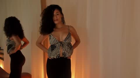 Elena online show from 01/19/25, 12:28