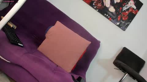 Snapshot of goddes_valery chatting on 10/31/25, 10:00 Valery online show from 10/31/25, 10:00