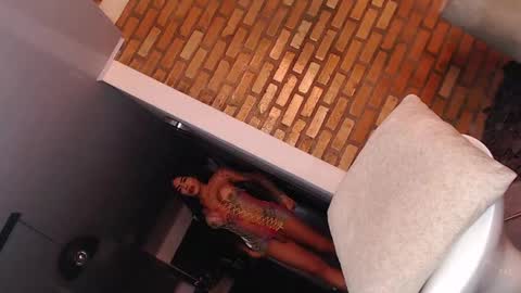 Snapshot of goddesfox chatting on 02/17/25, 03:47 daniela online show from 02/17/25, 03:47