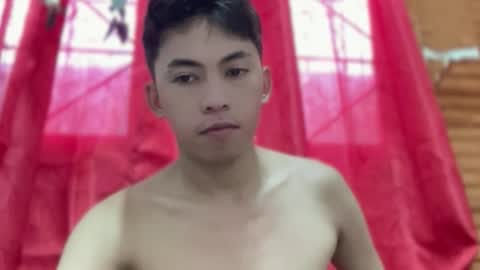 Snapshot of goddess_april17 chatting on 05/03/26, 06:41 Kenth online show from 05/03/26, 06:41