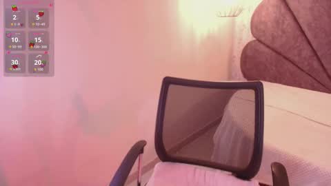 M A R T I N A  online show from 12/14/25, 01:49