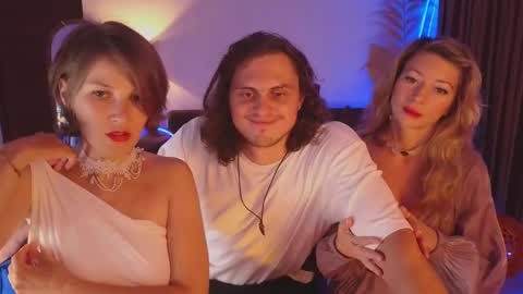   330 UTC2 girls   online show from 02/08/25, 04:14