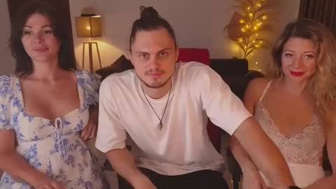   330 UTC2 girls   online show from 02/27/25, 01:38