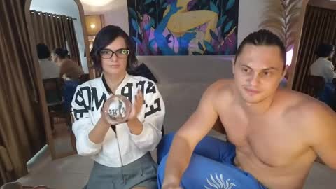   330 UTC2 girls   online show from 06/02/26, 03:19
