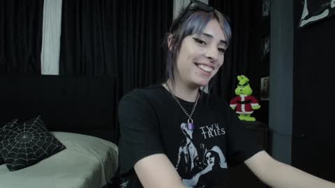 Snapshot of goddess_mortem chatting on 12/18/24, 03:47 Mortem model independientfollow me on my telegram channel online show from 12/18/24, 03:47