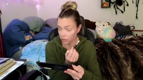 Snapshot of goddess_of_mars chatting on 01/14/25, 03:36 Patricia Mars           Goddess of Mars twitter thegoddessmindy online show from 01/14/25, 03:36