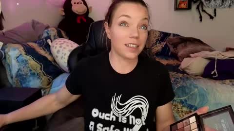 Snapshot of goddess_of_mars chatting on 02/13/25, 05:44 Patricia Mars           Goddess of Mars twitter thegoddessmindy online show from 02/13/25, 05:44