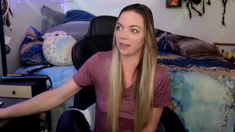 Snapshot of goddess_of_mars chatting on 02/25/25, 03:16 Patricia Mars           Goddess of Mars twitter thegoddessmindy online show from 02/25/25, 03:16