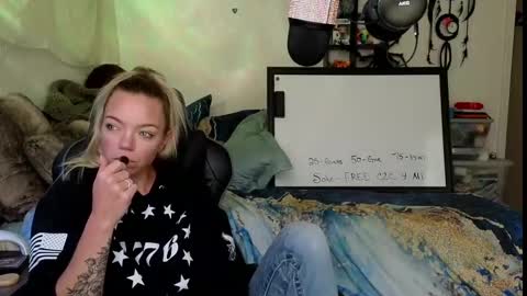 Snapshot of goddess_of_mars chatting on 09/11/25, 03:23 Patricia Mars           Goddess of Mars twitter thegoddessmindy online show from 09/11/25, 03:23