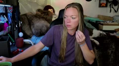 Snapshot of goddess_of_mars chatting on 10/07/25, 03:31 Patricia Mars           Goddess of Mars twitter thegoddessmindy online show from 10/07/25, 03:31