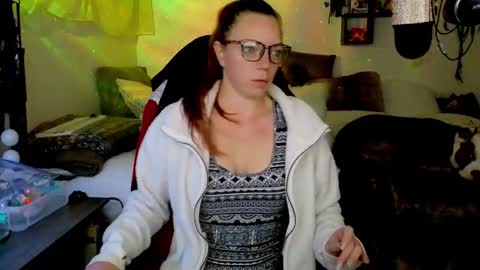 Patricia Mars           Goddess of Mars twitter thegoddessmindy online show from 01/06/26, 03:49