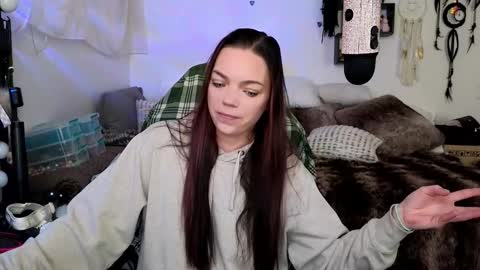 Patricia Mars           Goddess of Mars twitter thegoddessmindy online show from 02/03/26, 04:23