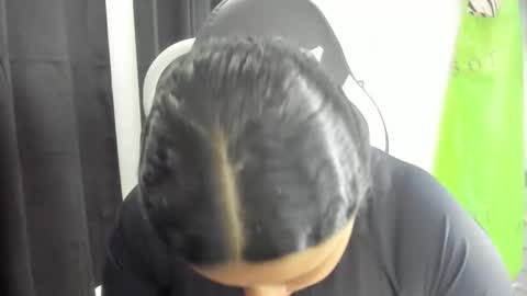 goddess_of_sissys online show from 11/25/25, 04:45