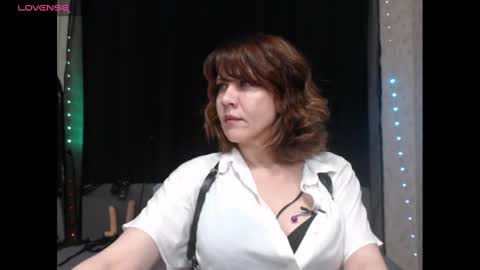 Snapshot of goddess_orsa chatting on 02/03/25, 06:49 Orsa online show from 02/03/25, 06:49