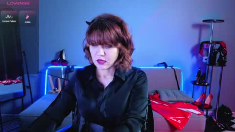 Snapshot of goddess_orsa chatting on 07/20/26, 03:25 Orsa online show from 07/20/26, 03:25