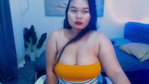 Snapshot of goddess_ruby chatting on 01/23/25, 08:15 ruby online show from 01/23/25, 08:15