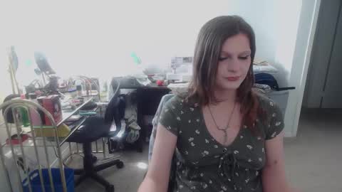 Snapshot of goddess_vertigo52 chatting on 03/25/26, 03:40 Goddess of Insanity online show from 03/25/26, 03:40