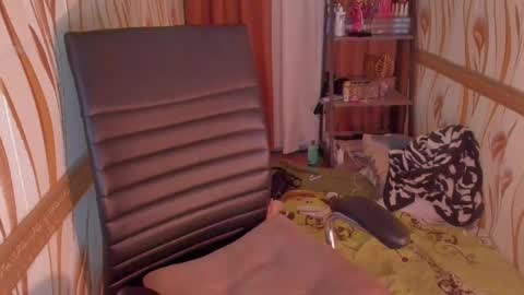 Snapshot of goddessbarbiecum4u chatting on 12/29/24, 11:50 Barbie Brown online show from 12/29/24, 11:50