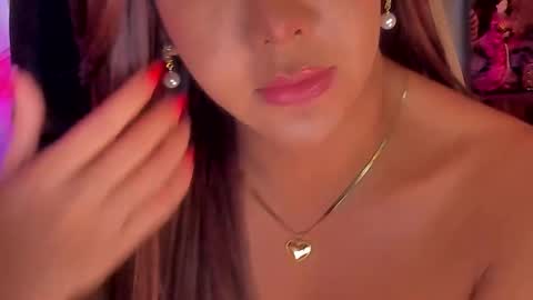 Snapshot of goddessbarbiecum4u chatting on 01/16/26, 04:27 Barbie Brown online show from 01/16/26, 04:27