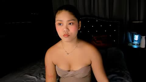 Snapshot of goddessbeyonce chatting on 07/05/26, 02:24 goddessbeyonce online show from 07/05/26, 02:24
