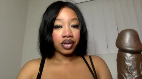 Snapshot of goddessdaisysky chatting on 03/09/25, 04:38 Goddess Daisy Sky online show from 03/09/25, 04:38